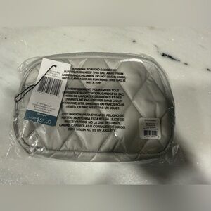 Vera Bradley Mini Belt Bag NWT 🤩